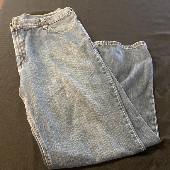 Carhartt Other - CarHartt Men Relaxed Fit Jeans. 42x34. Preowned.
